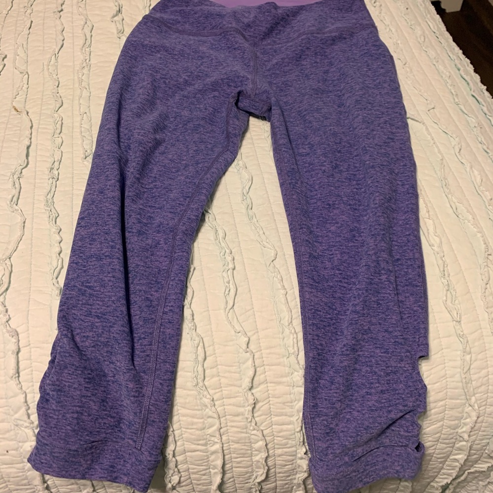 Beyond yoga purple leggings